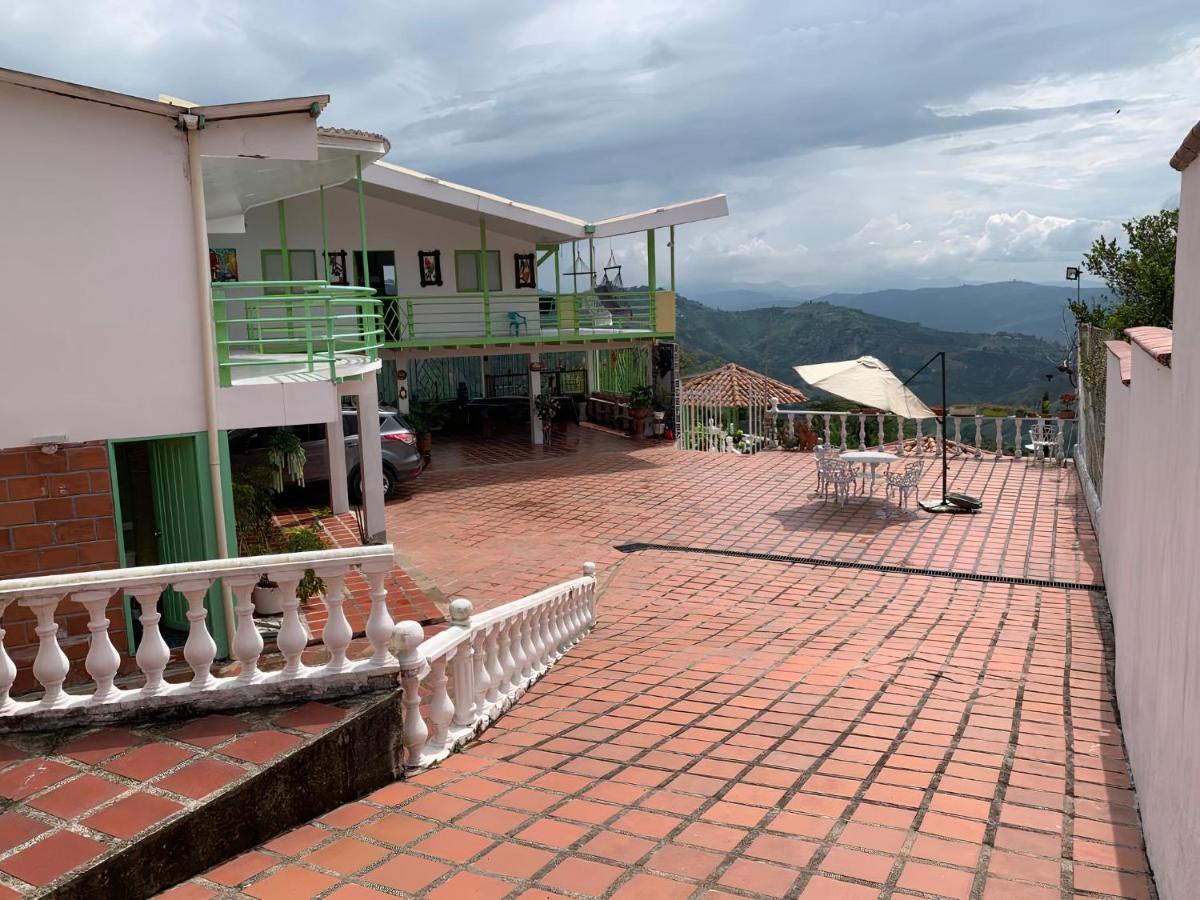 Villa Nina Manizales Eksteriør billede