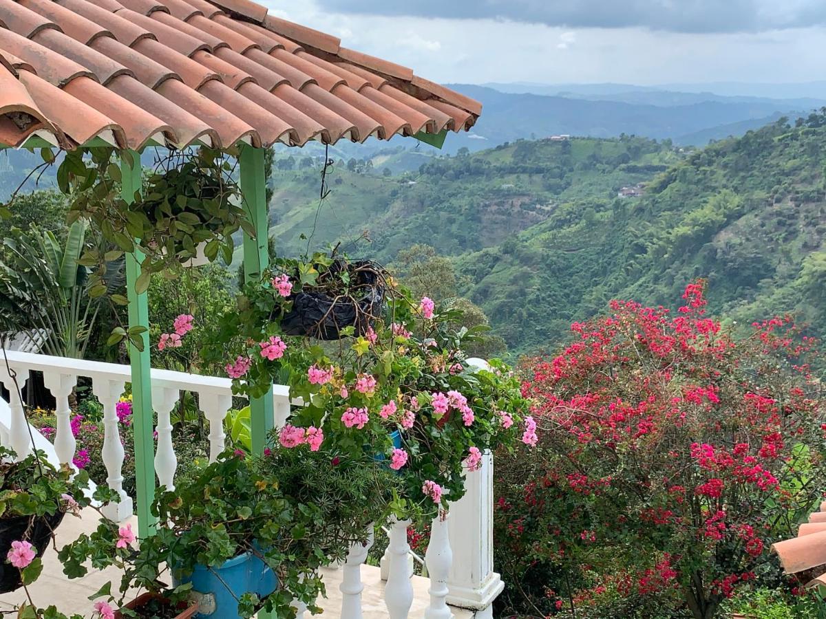 Villa Nina Manizales Eksteriør billede